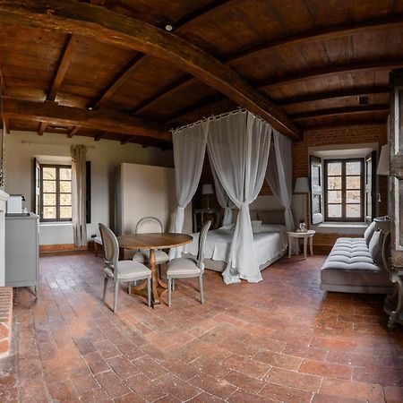 Castello Di Piovera Eksteriør billede