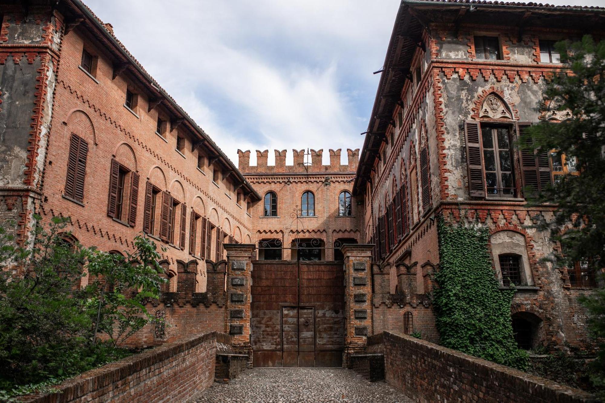 Castello Di Piovera Eksteriør billede